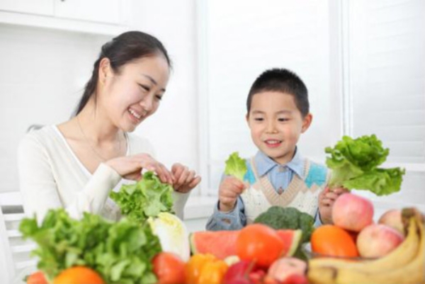 Chế độ ăn uống lành mạnh giúp hệ tiêu hóa khỏe mạnh